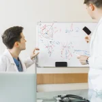 IMPLEMENTASI CLINICAL PATHWAY SEBAGAI STRATEGI PENINGKATAN MUTU, EFISIENSI, DAN KESELAMATAN PELAYANAN PASIEN