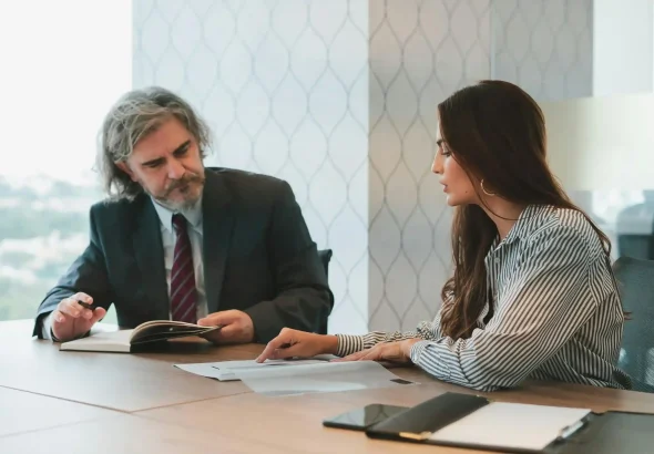 DATA-DRIVEN MANAGEMENT ANALYSIS UNTUK PENGAMBILAN KEPUTUSAN EKSEKUTIF