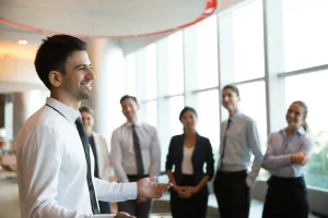 IMPACTFUL LEADERSHIP: COACHING, FEEDBACK, DAN KOMUNIKASI DALAM PRAKTIK