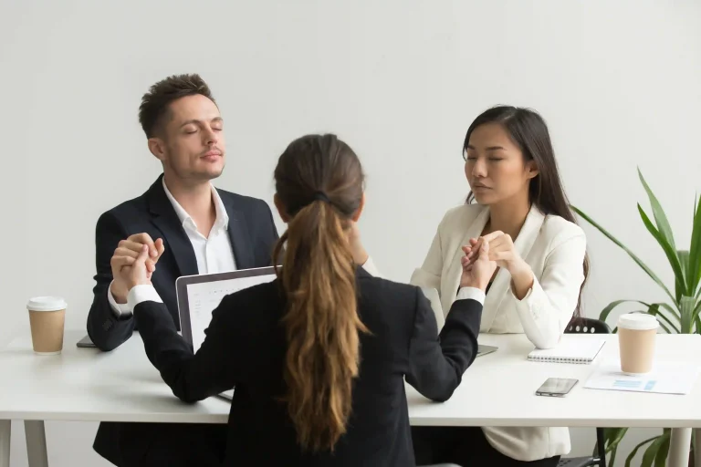 ORGANIZATIONAL PSYCHOLOGY FOR MANAGERS UNTUK MENINGKATKAN KINERJA DAN KETERLIBATAN TIM